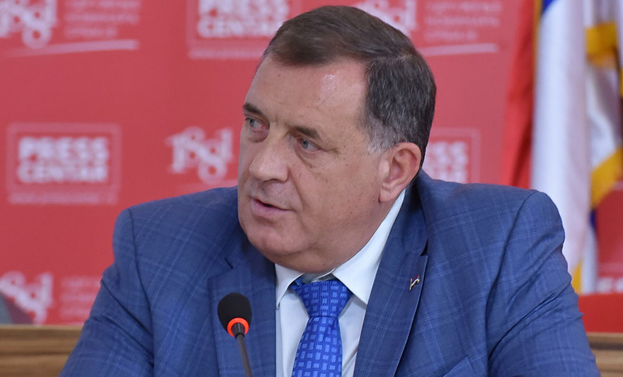 6115656d25a63-dodik milorad tribina.jpg